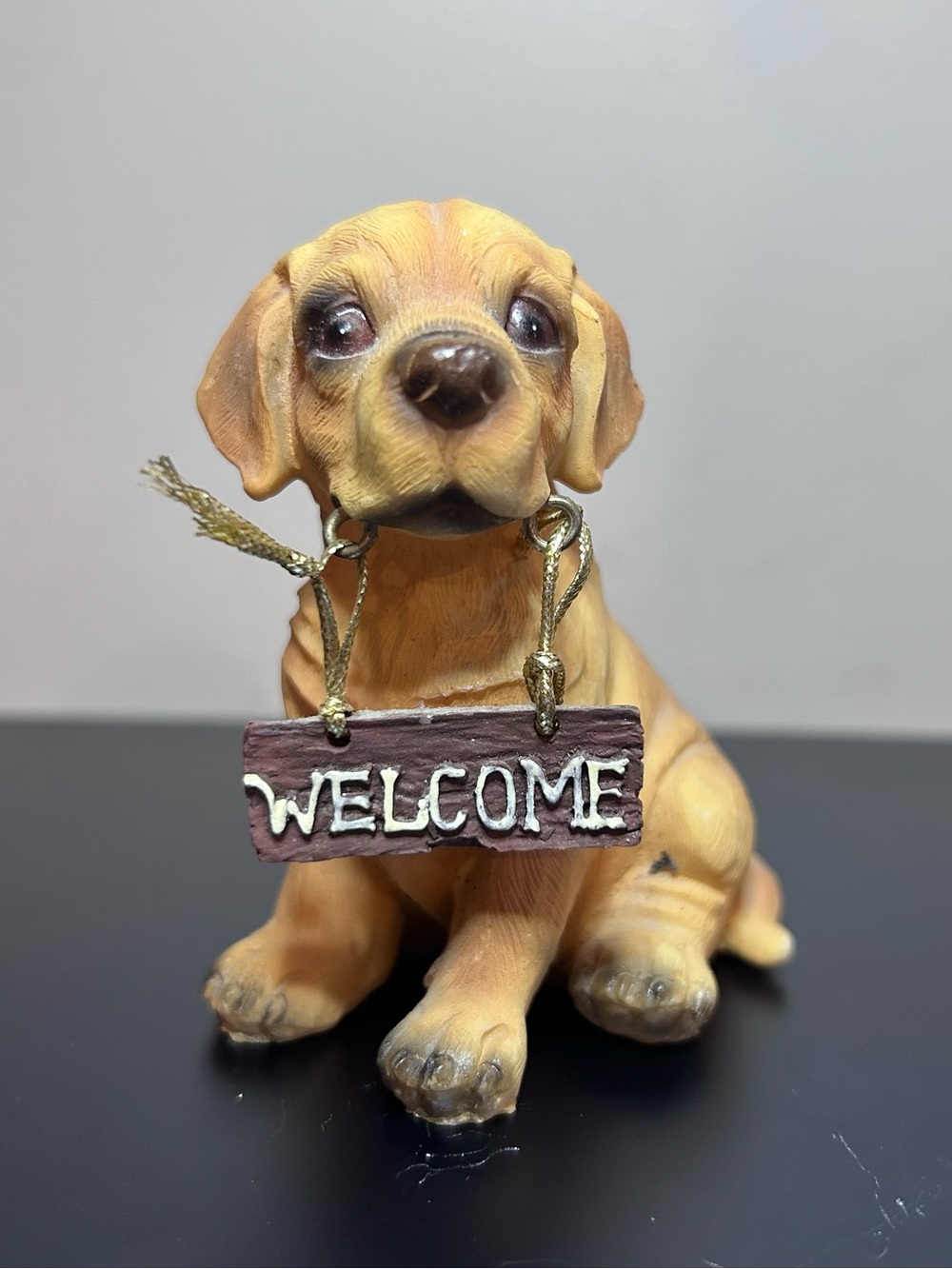 Golden Puppy Dog Figurine Hanging Welcome Sign Cottage Farmhouse Decor
